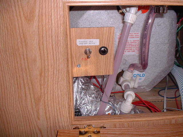RV.Net Open Roads Forum: Truck Campers: CAMPER JACKS - Important please